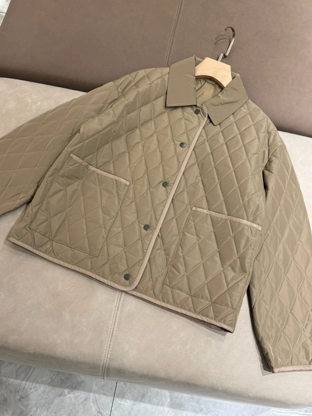 Autum Women's Goose Down Jacket Loose Casual Lapel Rhombic Checkered Thin Down Jacket Coat