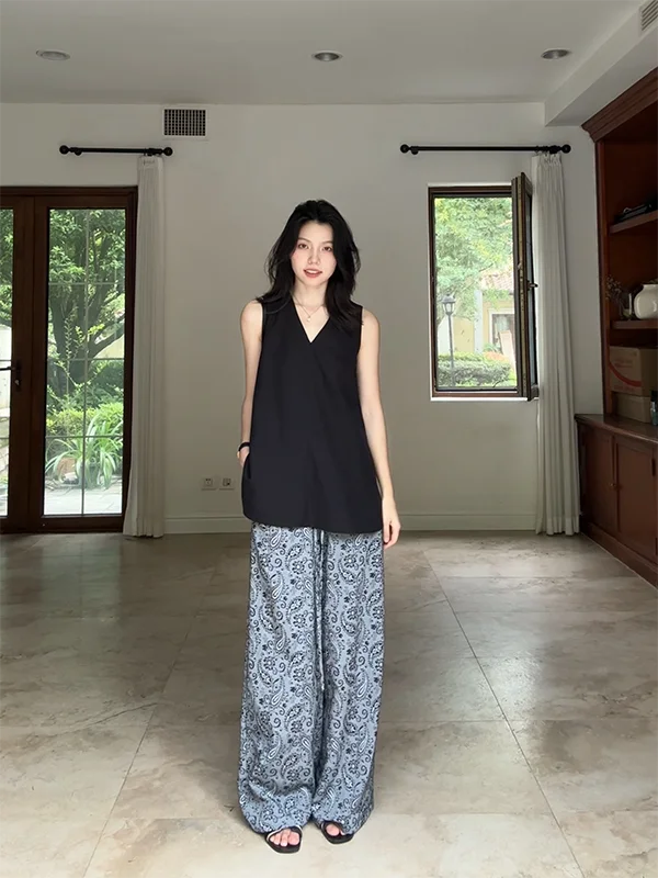 

Летний комплект для похудения: льняные прямые брюки и модный топ с V-образным вырезом и цветочным принтом для женщин