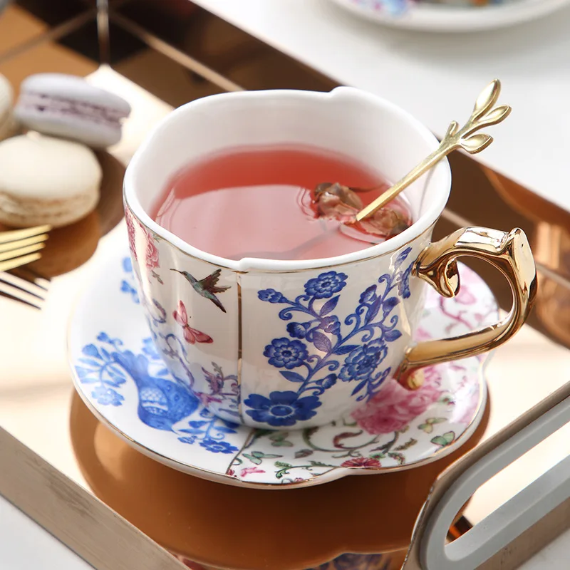 

Ceramic European flower and bird pastoral creative red tea cup retro afternoon tea cup saucer coffee cup saucer