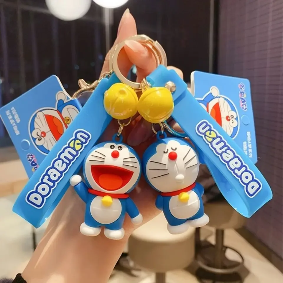 Doraemon Cartoon Niedlicher Jingle Cat Anhänger Hochwertige Mode Persönlichkeit Kreative Animation Schlüsselanhänger Rucksack Anhänger Geschenk