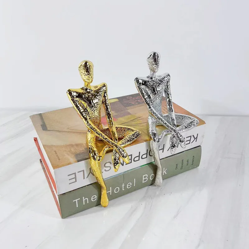 

Скандинавская абстрактная металлическая фигура, сидячая скульптура, офисные украшения, произведения искусства, гальваника, поделки, аксессуары для домашнего декора для гостиной