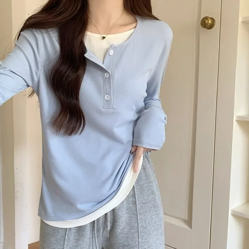 New Women Mock Two-piece T-shirts O-neck Single Breasted Long Sleeve Tops Women Spring Autumn Fashion Loose Casual Contrast Tees
