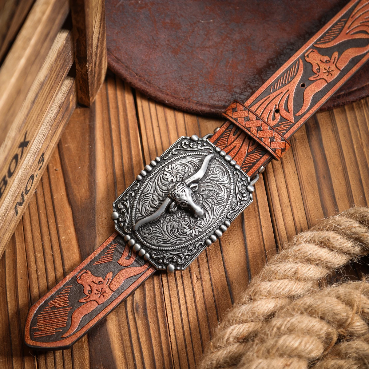 Ein Western-Style PU-Ledergürtel für Damen und Herren, ein Klassischer und Lässiger Retro-Gürtel – Detail 12