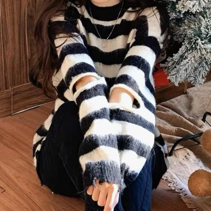 White Black Striped O Neck Hollow Out Long Sleeve Knitted Mohair Pullovers Women Y2k Street American Retro Sweaters Chic Loose