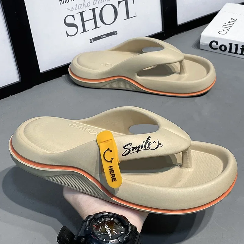 

Men's Slippers Fashion Light EVA Soft Sole Slipper Outdoor Non-slip Beach Sandals Couple Home Slippers Flip Flops 2024Men Slides