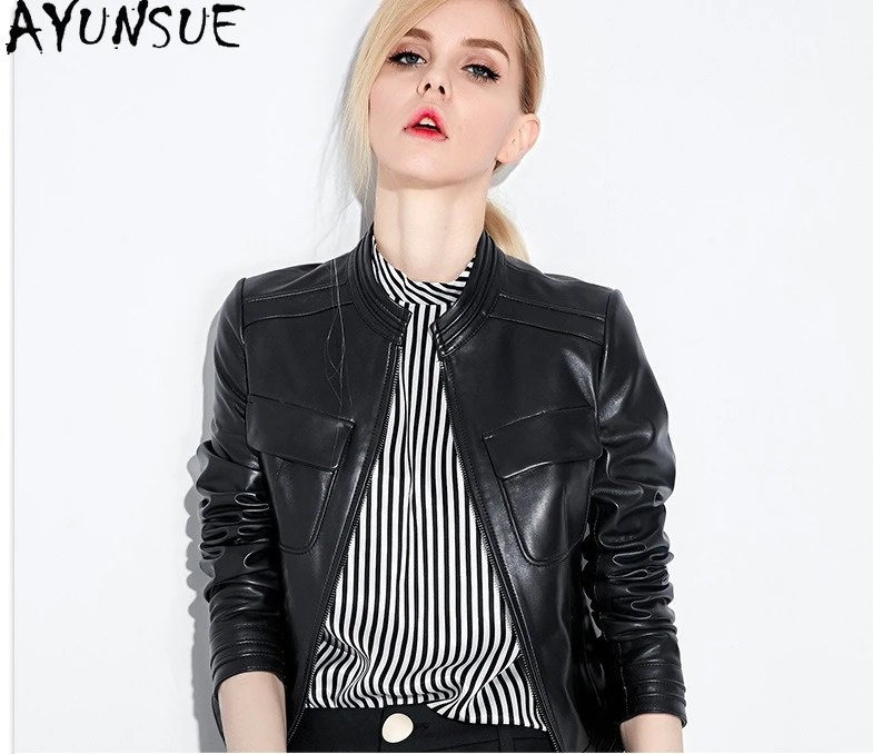 AYUNSUE 100% หนังแกะจริงหนังแจ็คเก็ตผู้หญิง 2025 สีดํารถจักรยานยนต์เสื้อฤดูใบไม้ผลิฤดูใบไม้ร่วงเสื้อผ้า STAND COLLAR Jaqueta De Couro