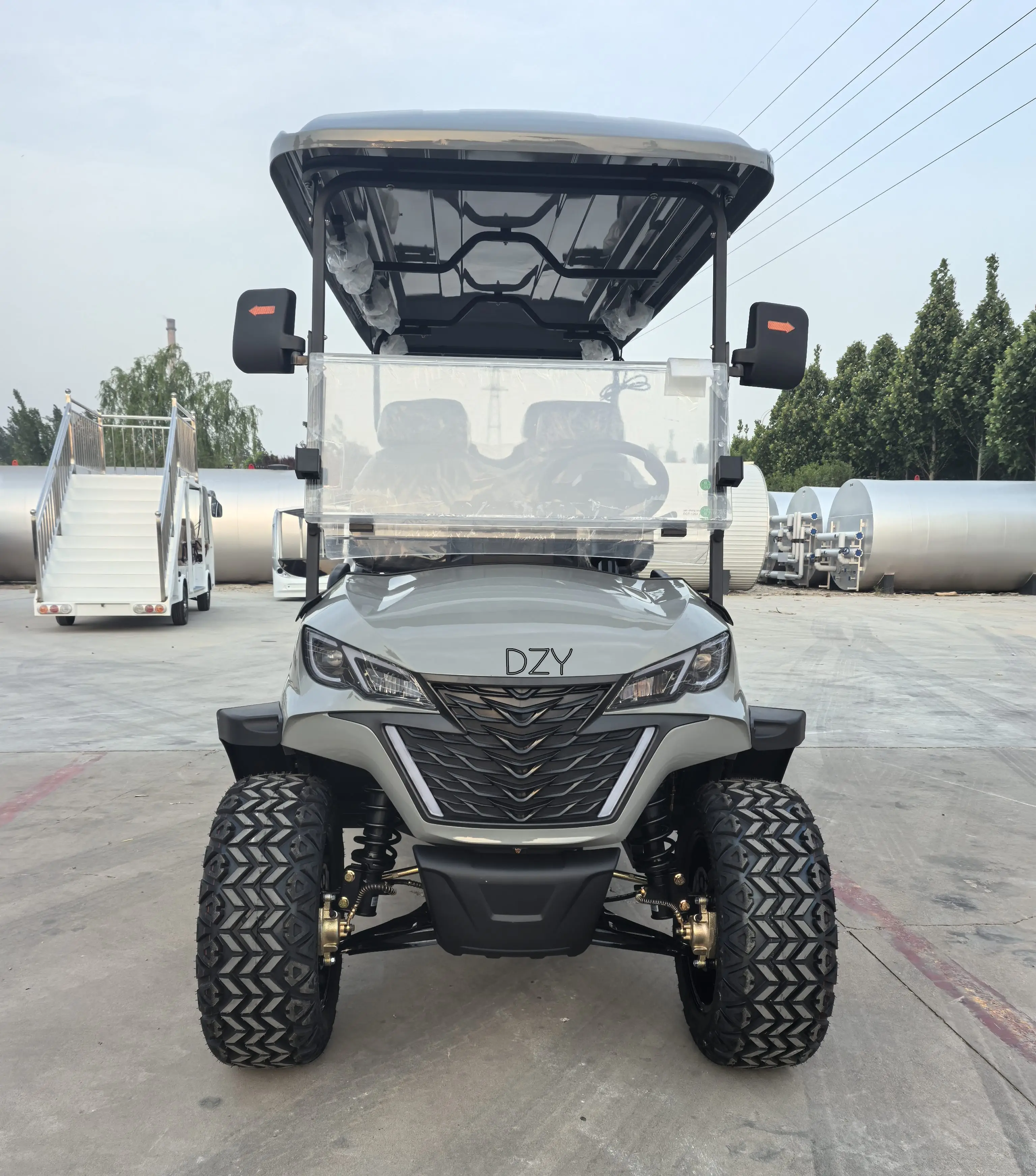 Customized Golf Buggy Hunting Car 6 Seater 4+2 Off-Road Golf Cart Electric Wireless Charger Keyless golf buggy 6 seater golf car