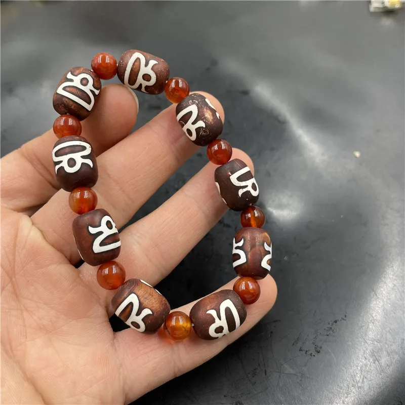 Tibetan Retro God of Wealth Dzi Shaped Bead Old Agate Bracelet