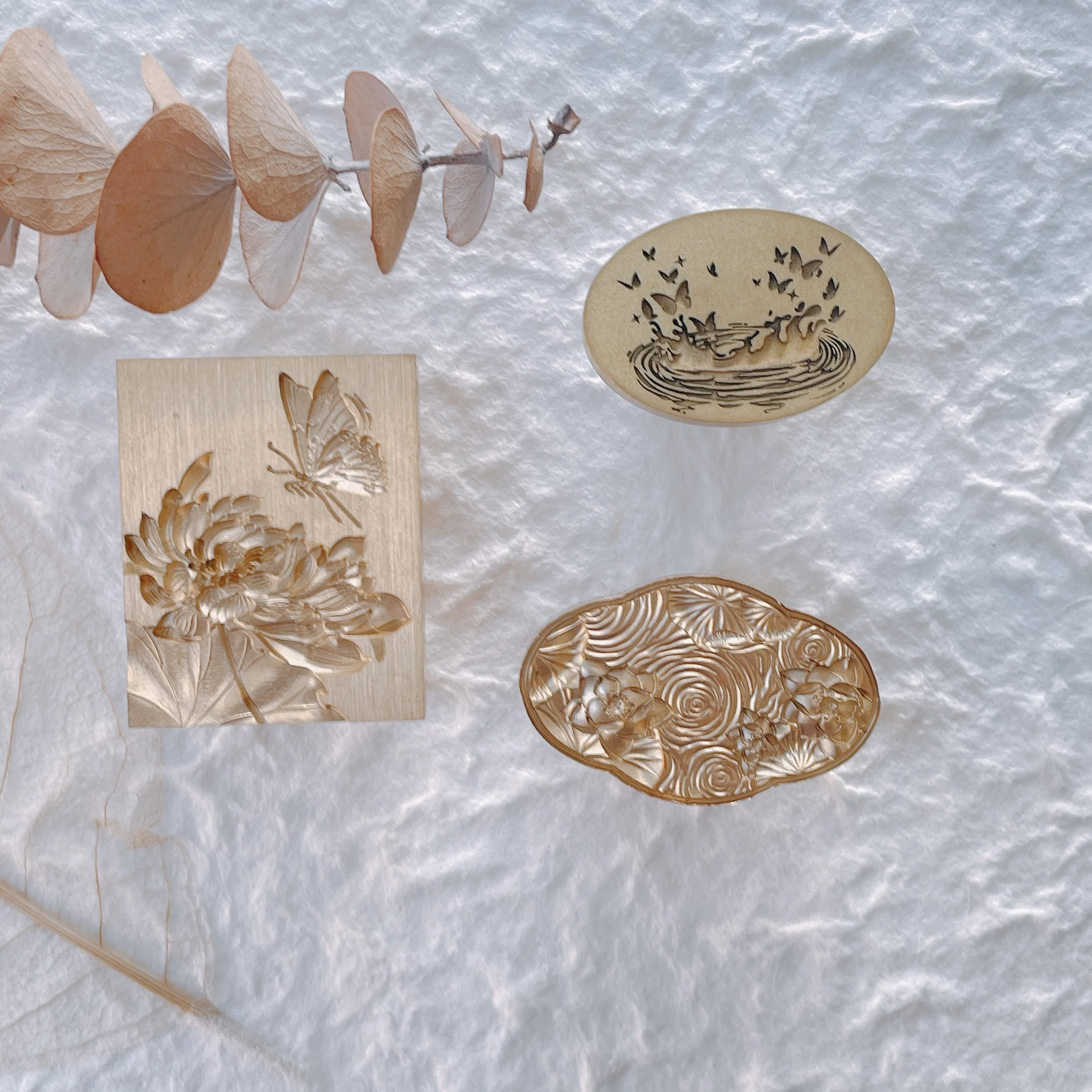 Lotus Fire Seal Stamp Copper Head Multi-Layer Special-Shaped 3D Relief Wax Seal Stamp Envelope Carved Brass Head Seal Stamp Toy