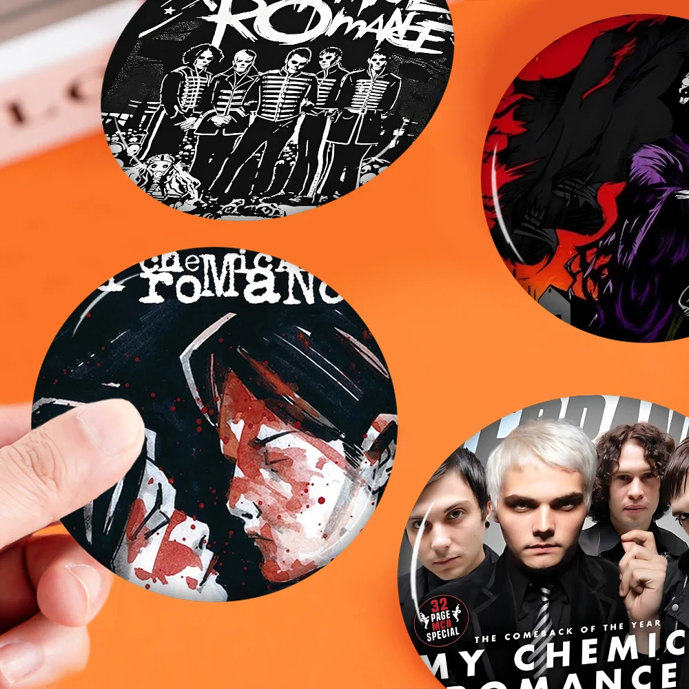 

Rock Band My Chemical R-Romance Customizable Soft Button Pin For Women Creative Jewelry Funny Badge Cartoon Lover Hat