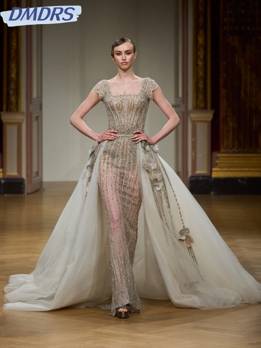 

Detachable Train Beaded 3D Flower Evening Dress Elegant Square Neck Wedding Party Gown Customized Gorgeous Illusion Prom Dresses
