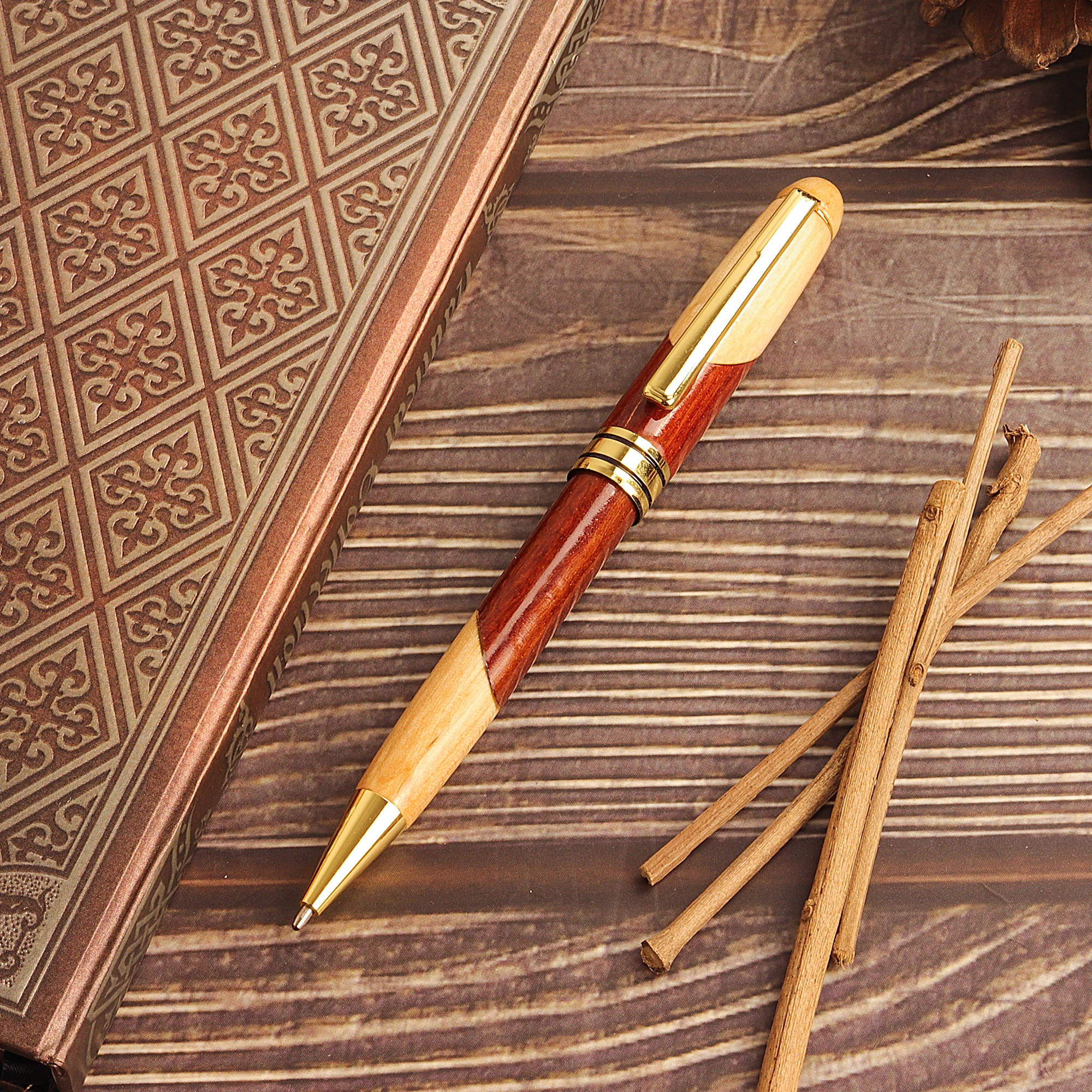 

1Pc Luxury Wood Pattern Ballpoint Pen,2 Gift Box Options,Blue Ink,Natural Wood Finish,School Office Stationery