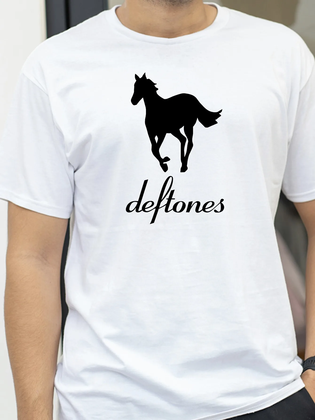 

Deftones Rock Band Printed T-shirt Women Men Streetwear Short Sleeve Top Summer Vintage Retro Casual Loose O-Neck tshirt