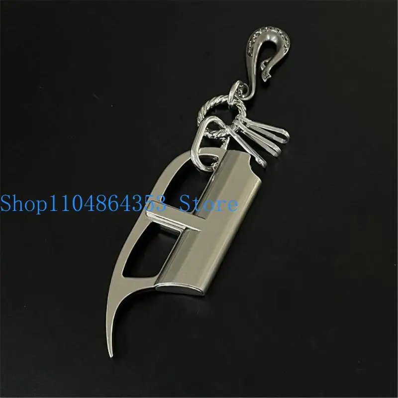652F Distressed Alloy Keychain Attachment Case Gothic Punk Keyring