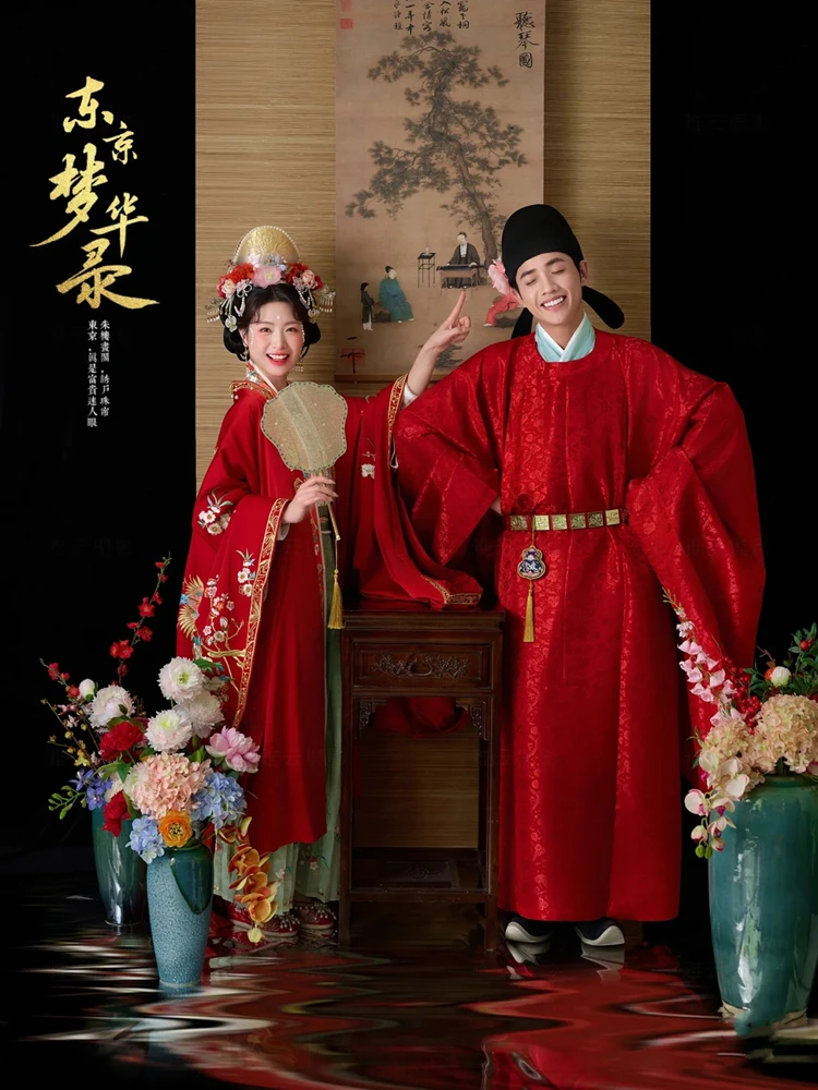 

New Style Chinese Traditional Wedding Costume Couple Set Heavy Embroidery Hanfu Wedding Dress Photography Studio Theme Outfit
