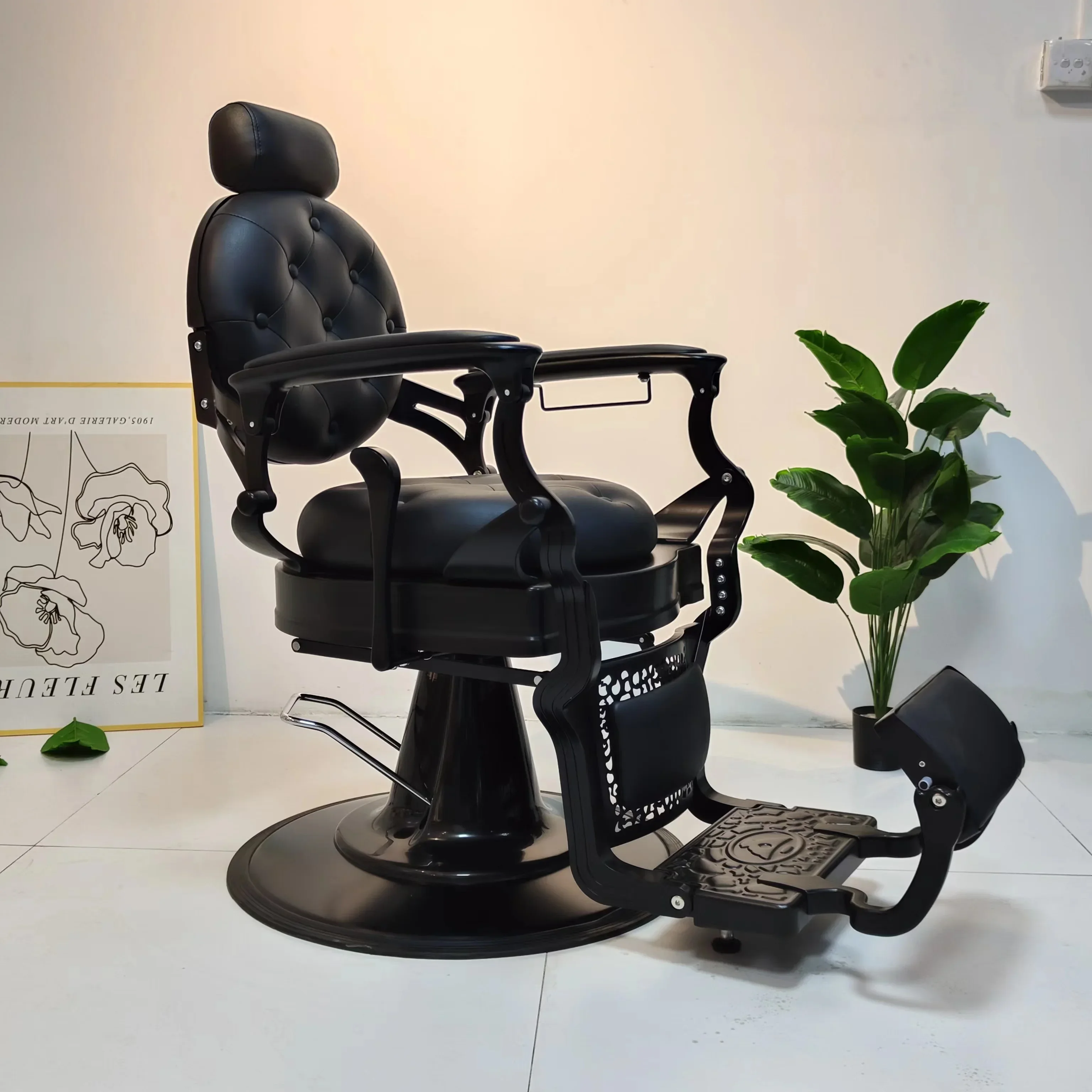 Wholesale Prsofesional Men All Black Barber Chair Frame Takara Belmont Salon Hairdressing Barber Chairs - Image 3