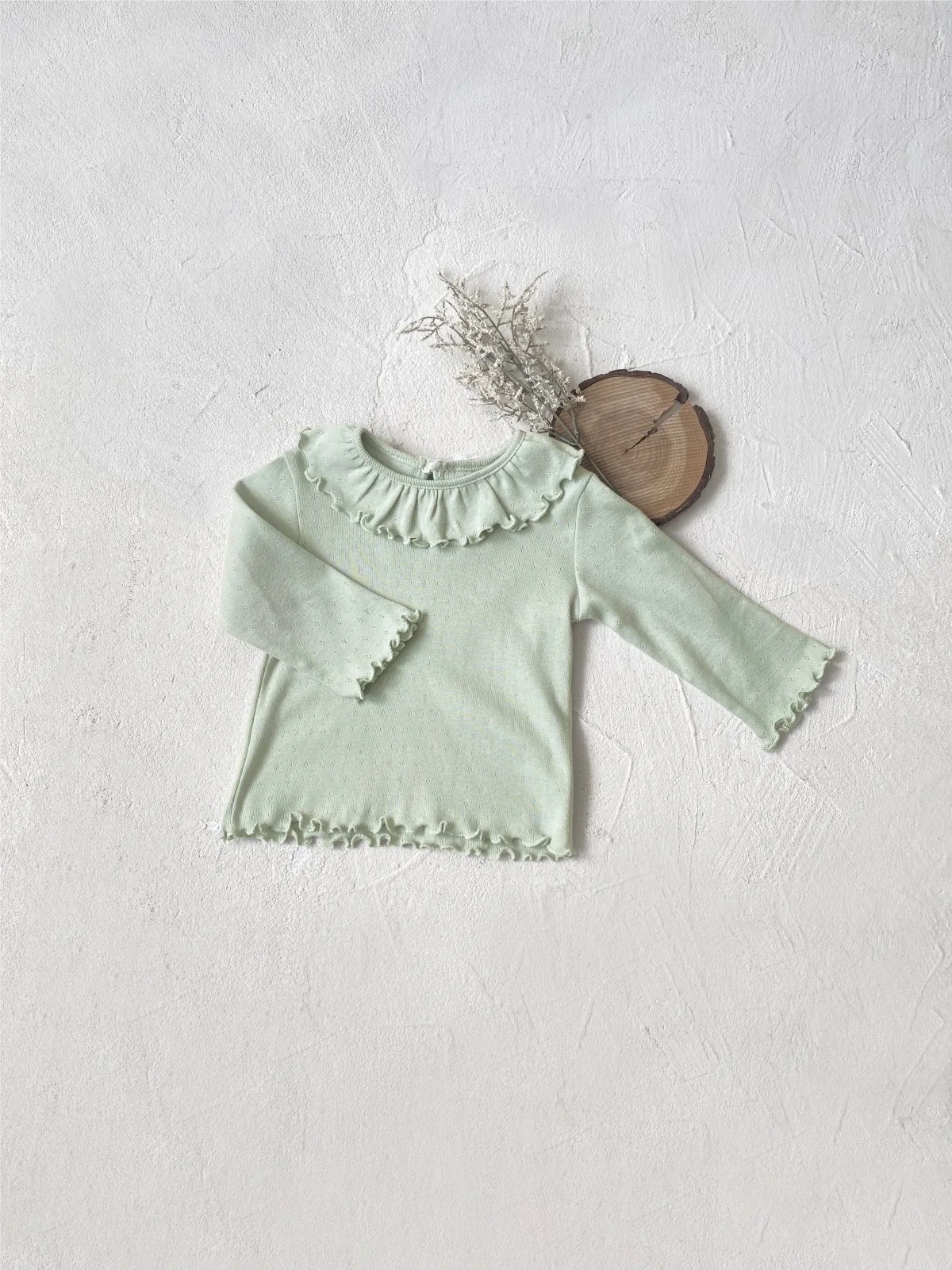 2024 Herfst Nieuwe Baby Meisje Katoenen Lange Mouw T-Shirts Effen Baby Peuter Schattige Kanten Revers Tops Baby Comfortabel Bodemshirt