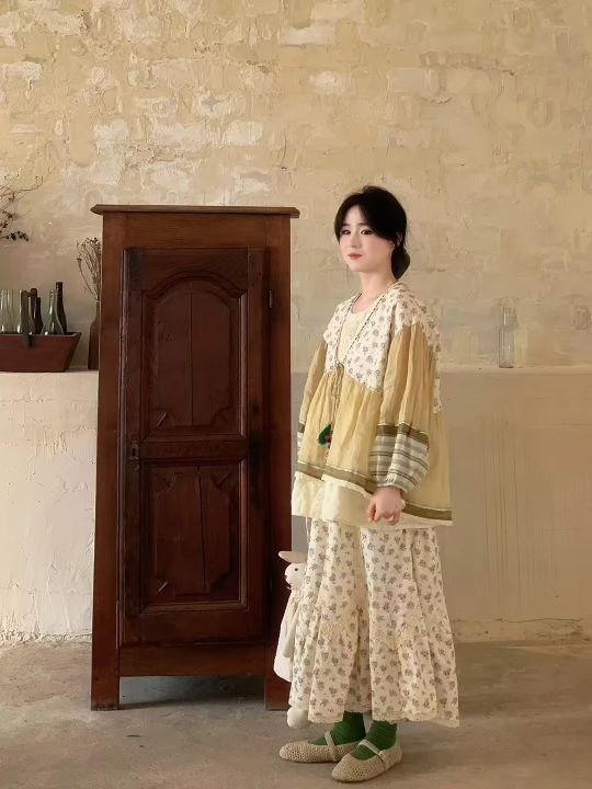 

Retro Spring Summer Light Loose Women's irt with Belt Patchwork Design Floral Embelliment Commute Sle Long Sve round...