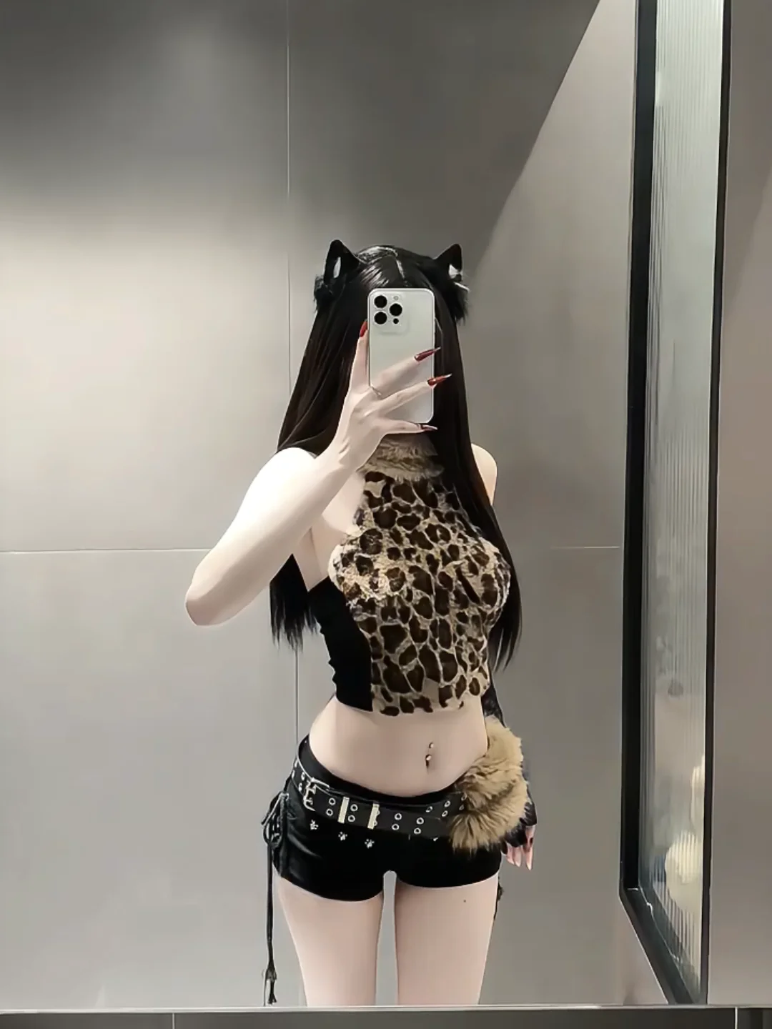 Sexy Retro Spliced Leopard Print Vest And Short Shorts Two-Piece Set for Women Low Waist Shorts High Collar Sleeveless Spring...