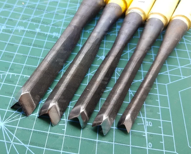 V Punching triangle Chisel Wood Carving Knives Tools FOR Hand Carpenter Carving Blank Tool