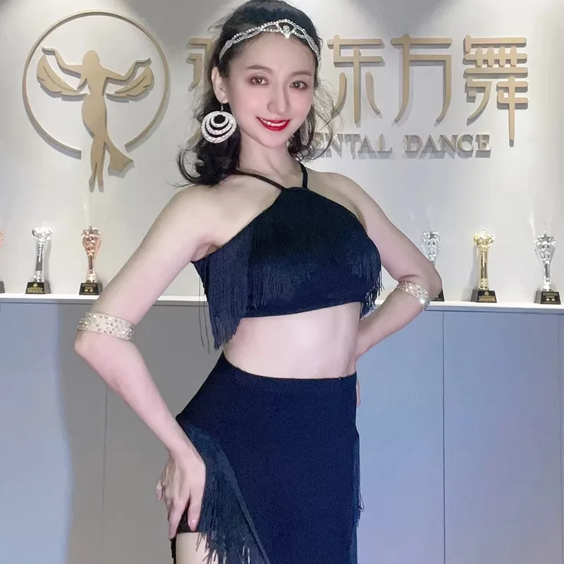 カスタマイズされたベリーダンス衣装練習スーツセットハイエンド感動的な三角スカート東部ダンスパフォーマンス衣装ダンスウェア