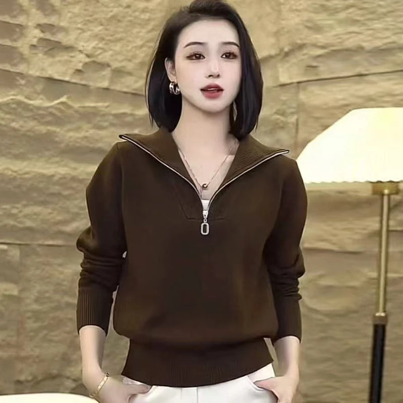เสื้อสเวตเตอร์แขนยาวผู้หญิงแบบเรียบง่าย สไตล์ลำลอง แฟชั่น ทันสมัย ผ้าถัก คอซิปครึ่งตัว สีพื้น
