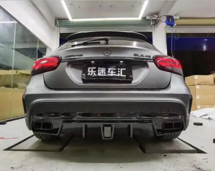 Real Carbon Fiber Rear Bumper Trunk Diffuser Spoiler With LED Lamp For Mercedes-Benz X156 GLA200 260 GLA45 AMG 2013-2019