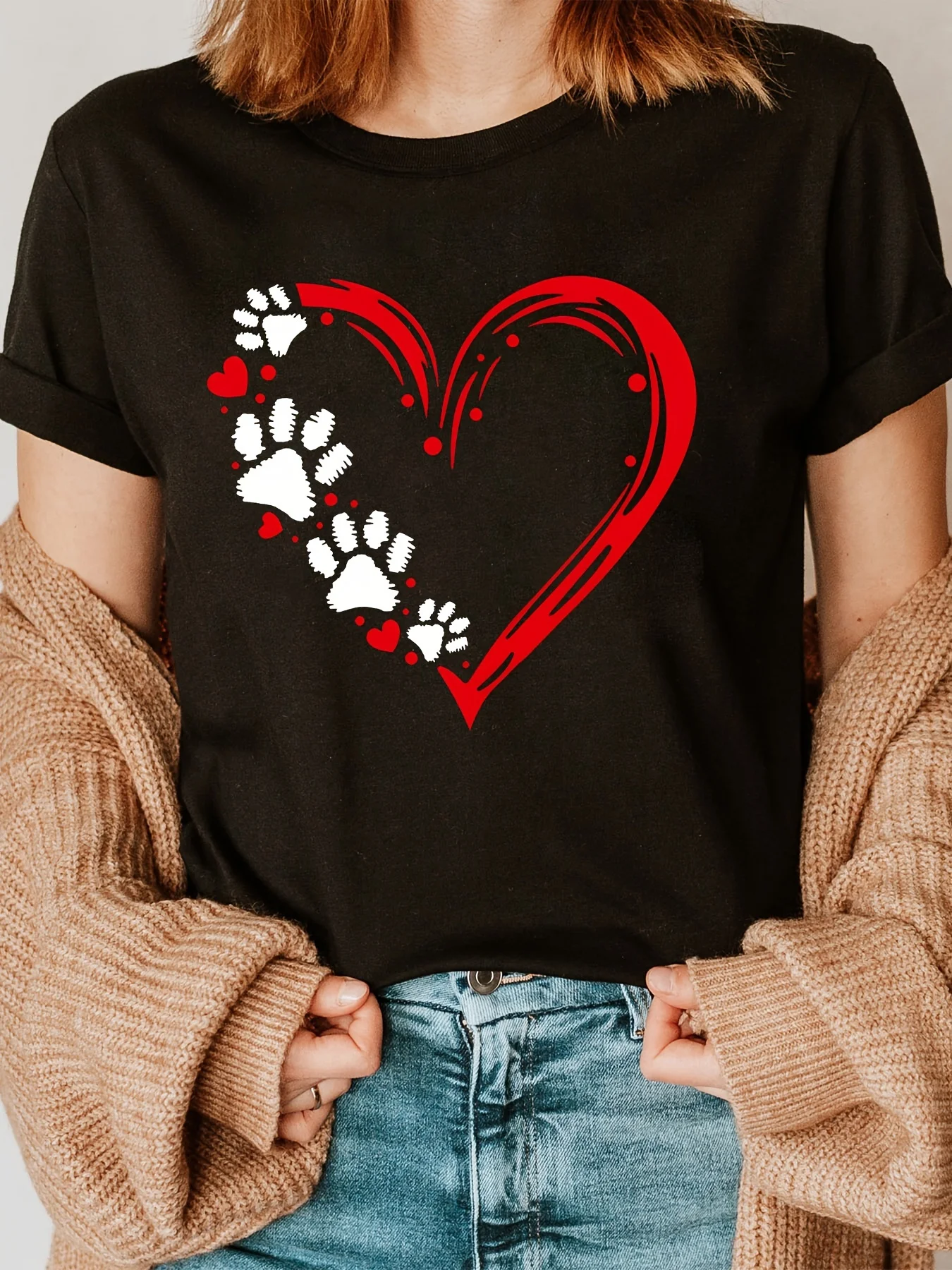 

Women's 100% Cotton Short Sleeve T-Shirt with Red Heart and Paw Print Design, Casual Crew Neck Knit Top for All Seasons