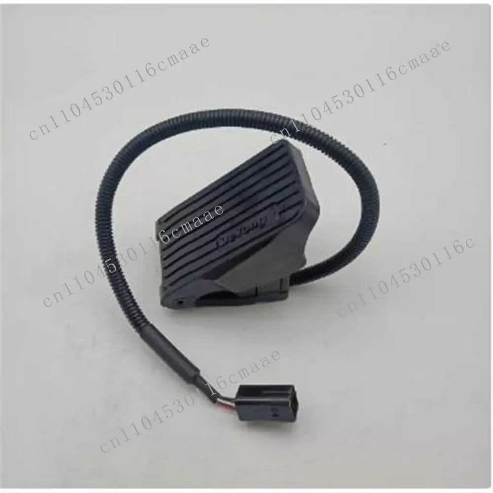 New 1pcs Nori FESR15E Matching Accelerator DTJ01306C 16-60V Output 0-5V Speed Regulator