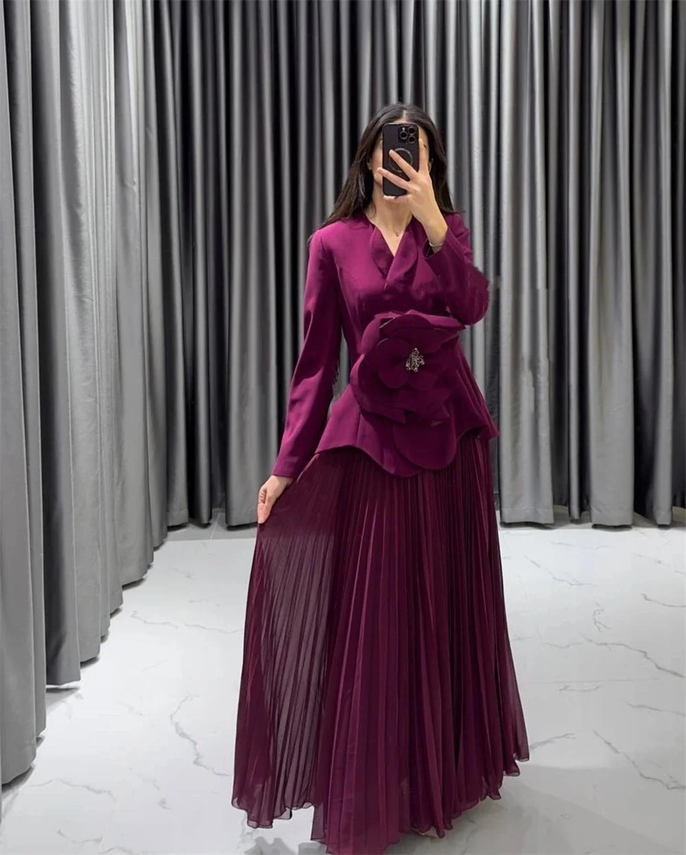 

Purple Floral Long Sleeves Bespoke Occasion Gown Evening Dresses Pastrol Unisex Jersey Retro Dubai Saudi Arabic Prom Customized