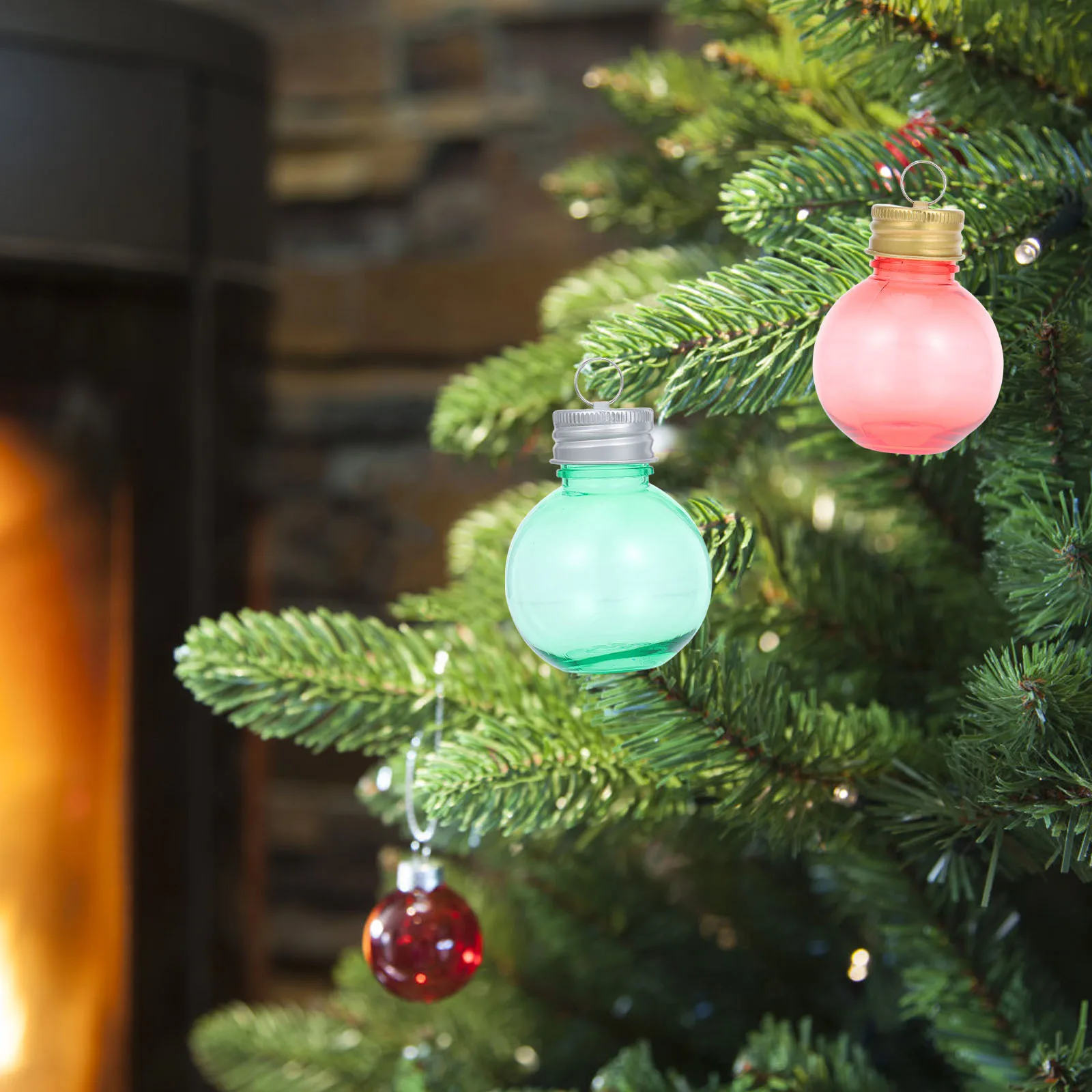 

24Pcs Christmas Baubles Ball with Hanging Cap Fillable Clear Plastic Ornaments for DIY Gifts and Party Favors 50Ml