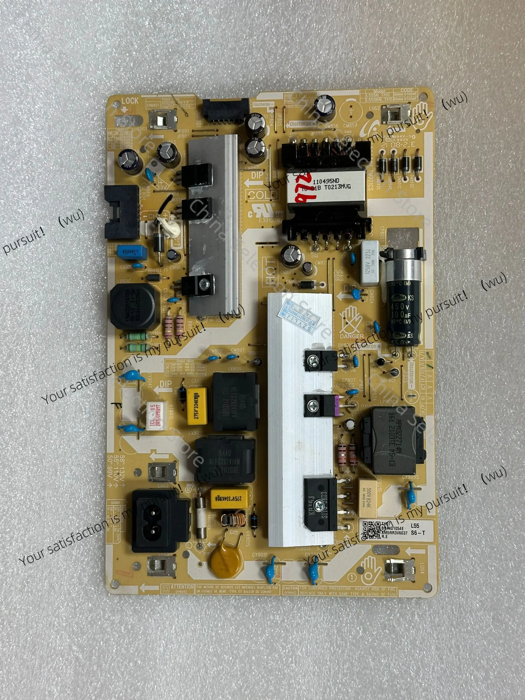 BN44-01054C BN44-01054E BN44-01054A Fuente de alimentación/placa LED para UN55TU8000 UN55TU8200 UN55TU7000 UN50TU8000 UN58TU7000