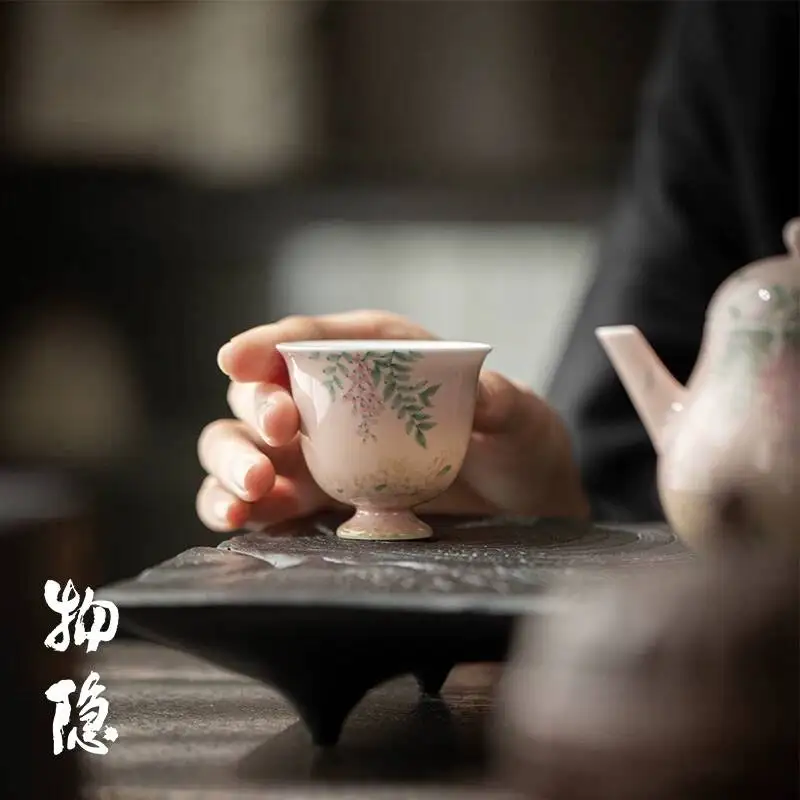 Wuyintang hand Painted Wisteria Flower Blue And Red Ceramic High Footed Master Single Cup Fresh Ladies Tea Cup