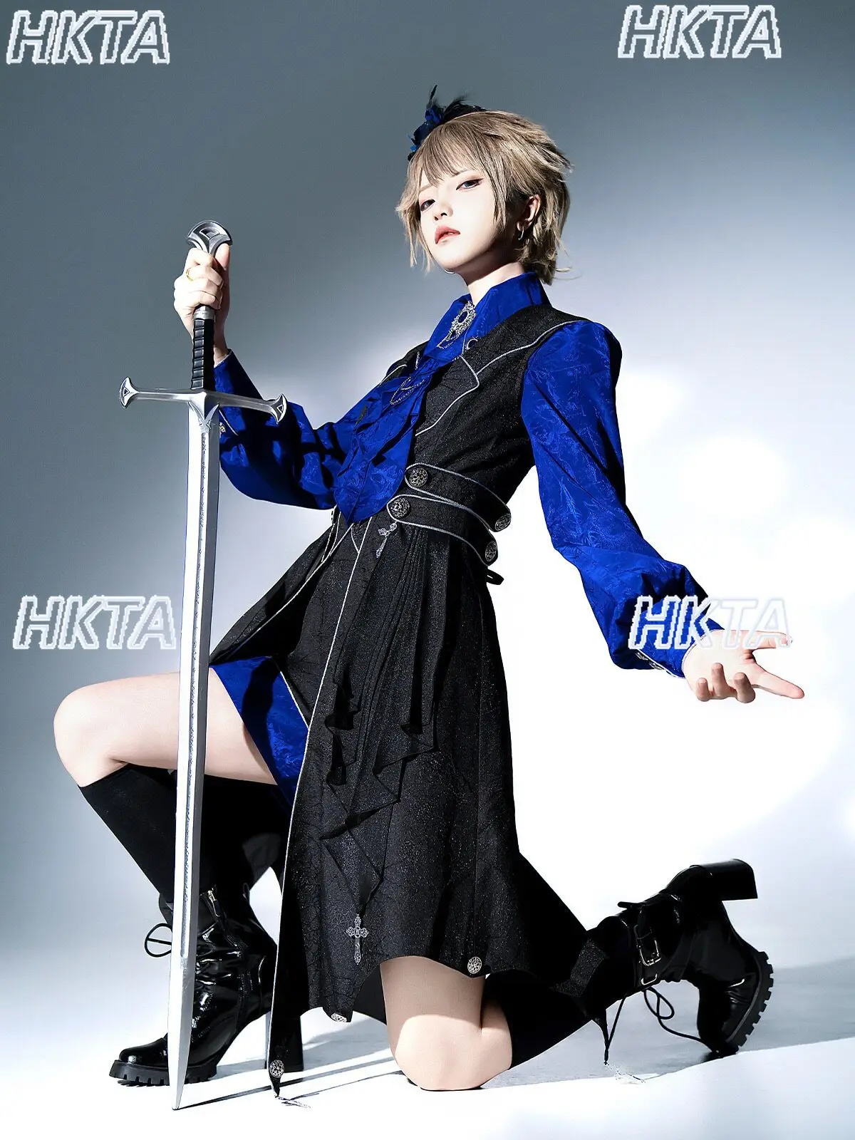 

Комплекты в стиле Лолита: Средневековый принц, темная готика, субкультура, рубашки с длинными рукавами и отложным воротником, крутой жилет, шорты в тон, женские