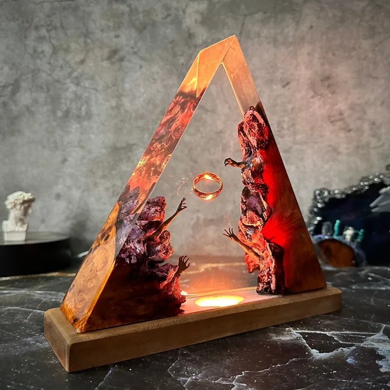 Resin Wooden Night Light Bedroom Ornament Luxury Creative Art Ornaments Aesthetic Modern Halloween Ornament Home Decorations