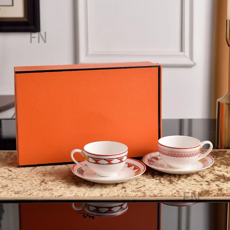 

220ml New Premium Bone China Coffee Cup Saucer Afternoon Tea Cups Couple Gift Set for Housewarming Wedding