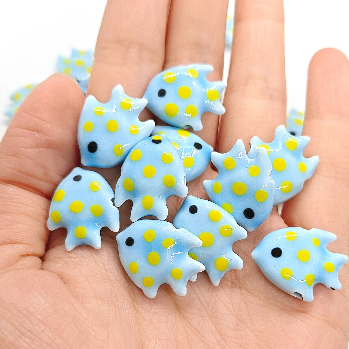 Mint Green Yellow Spot Triangle Fish Beads 4pcs 8pcs Tropical Glass Charms for DIY Jewelry Making Necklace Bracelet Gift