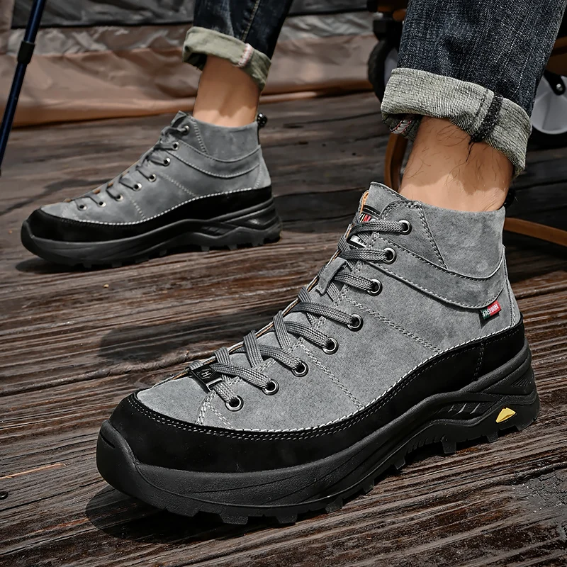 Zapatos informales de cuero genuino para hombre, botas de nieve para otoño e invierno, botines altos para senderismo, calzado de Trekking de montaña al aire libre