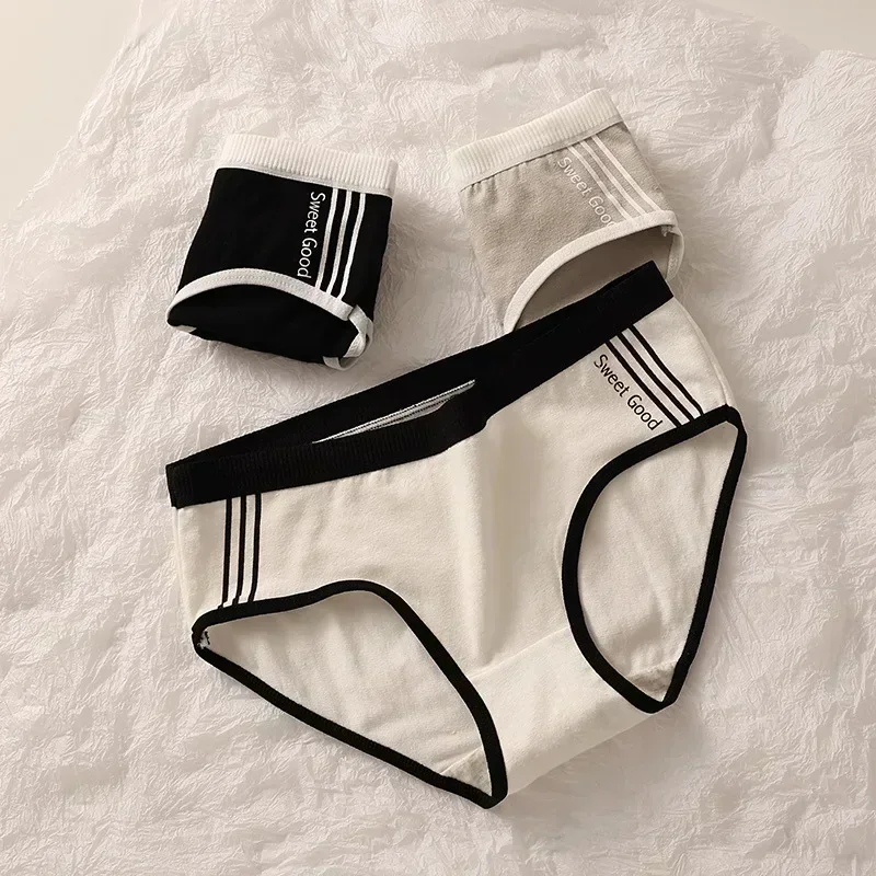 Women Underwear Cotton Crotch Mid Waist Traceless Sexy Panties Japanese Sports Style Girls Breathable Underpants Simple Lingerie image 4
