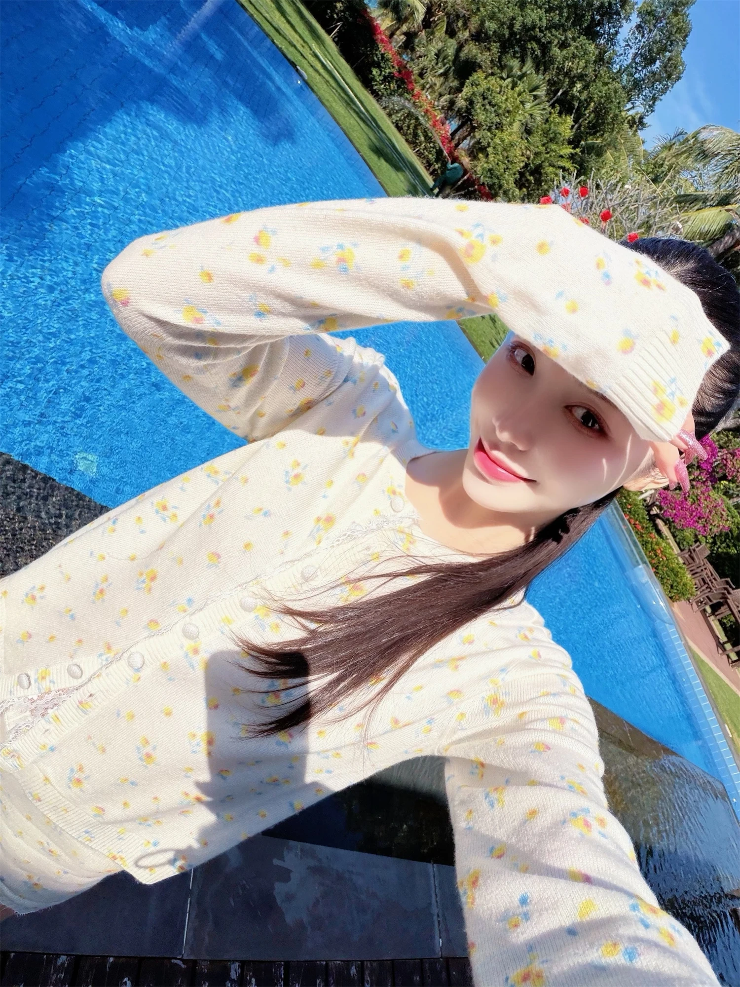 

Женский вязаный комплект Nothing Nine с цветочным кружевом: кардиган, шорты, топ с длинным рукавом и круглым вырезом на пуговицах, защита от морщин