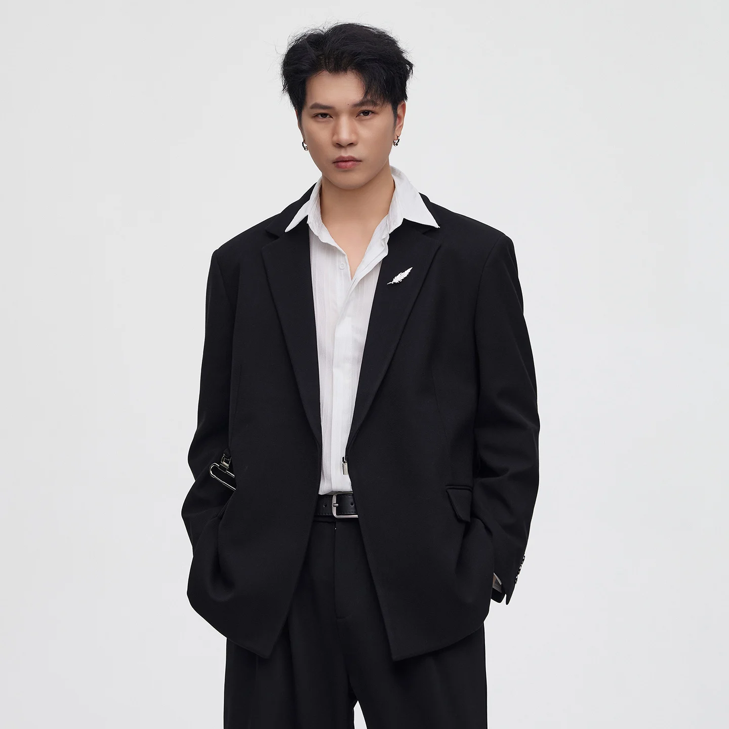 Metal Buckle Blazers Men Brand High Fashion Vintage Loose Casual Suit Blazer Jacket Commuter Business Party Dress Blazers Coat