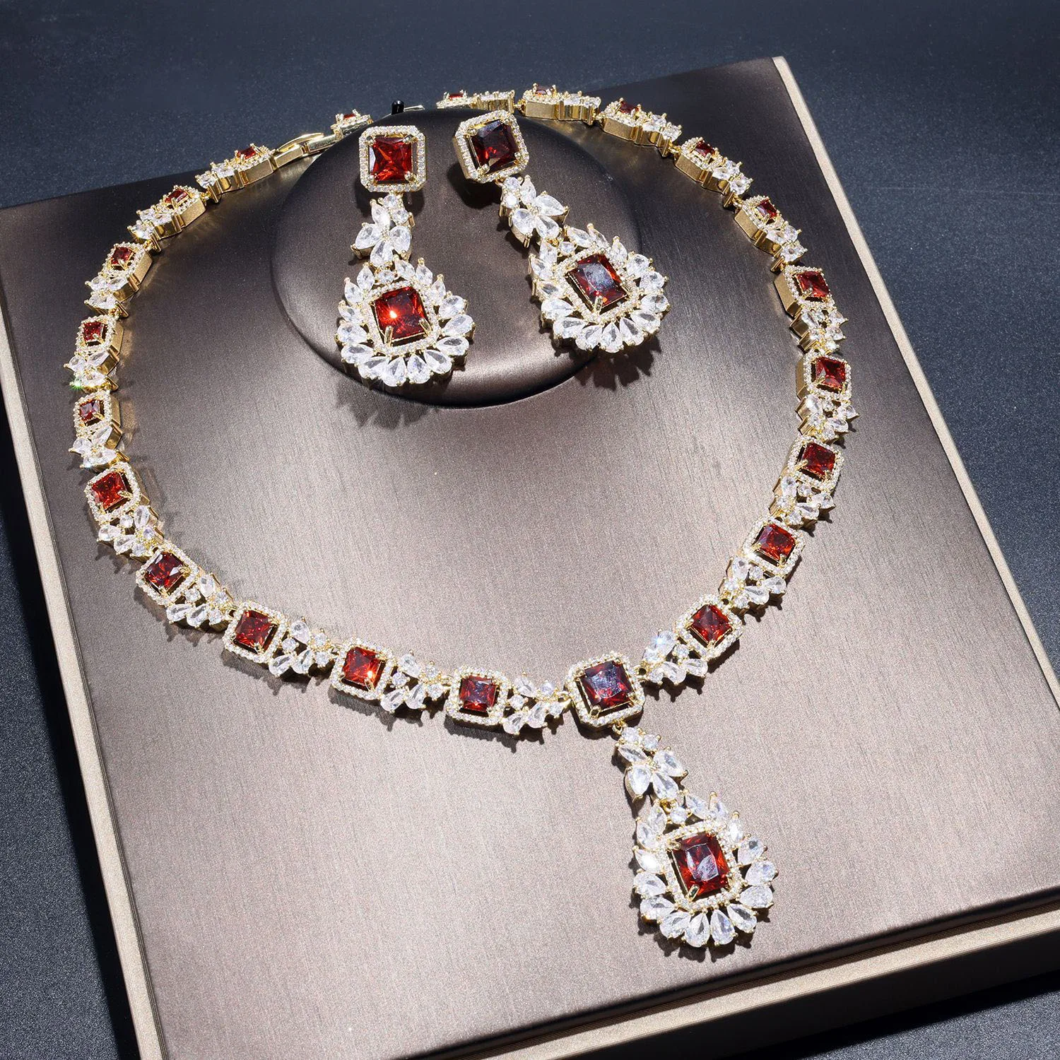 New 2 Piece Luxury Temperament Red Necklace Earrings Jewelry Women's Wedding Holiday Bridal Costume Accessories Gift M-976