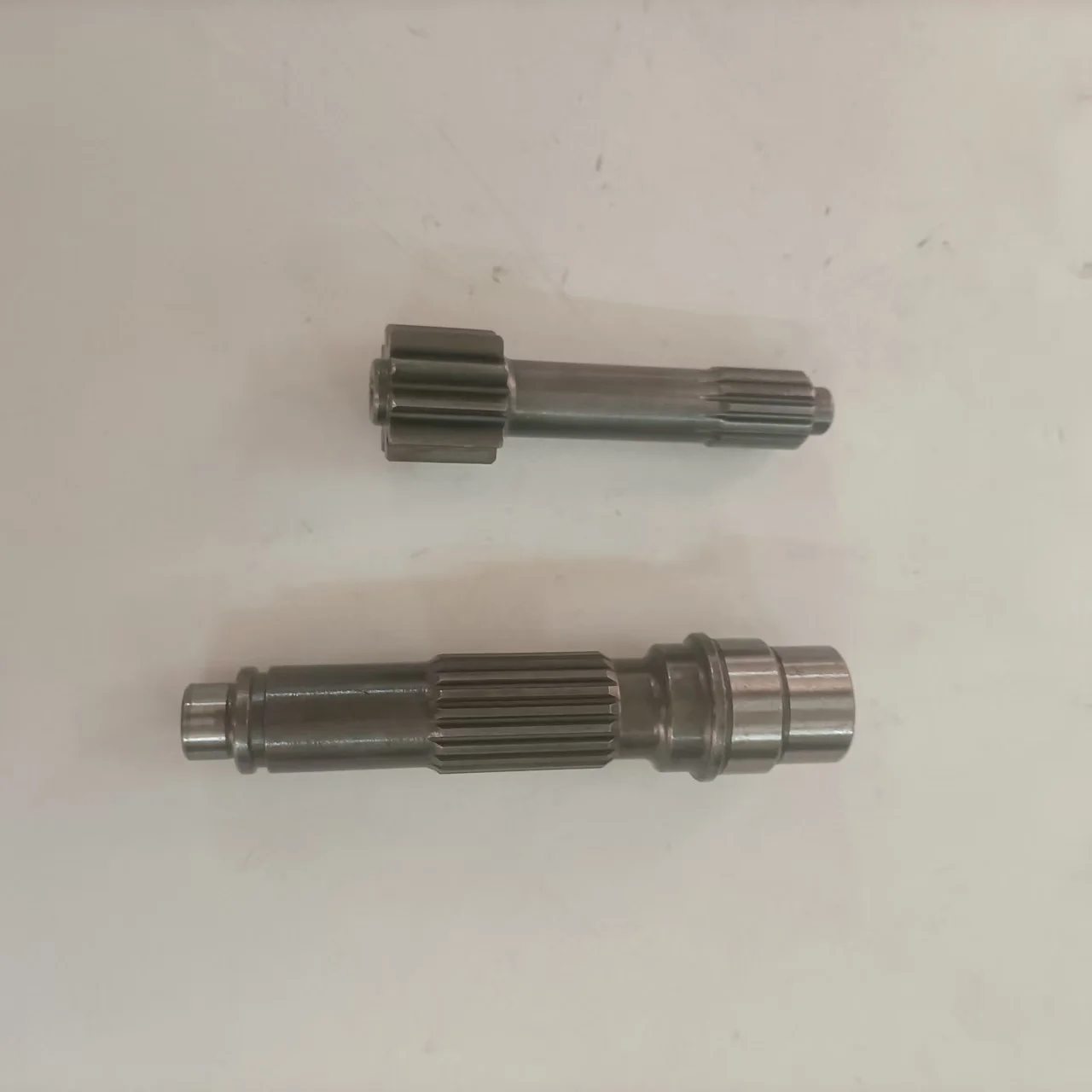 Applicable to the center gear of the EC55 walking motor gearbox for small excavators, the motor shaft