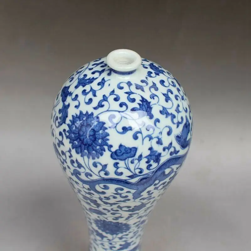 Old Chinese Blue and White Porcelain Hand Painted Dragon Flowers Vase