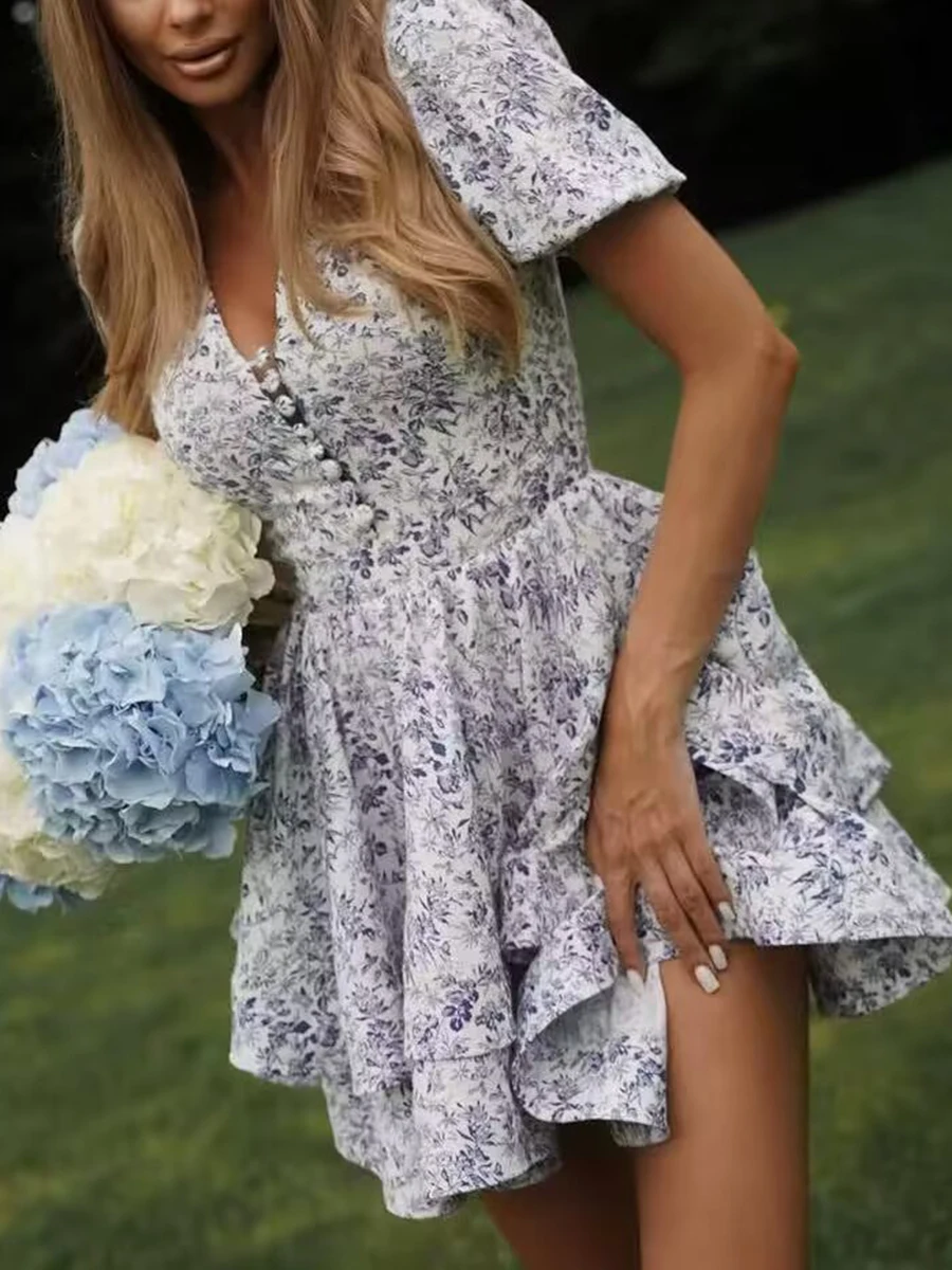 TWOTWINSTYLE Bloemenprint Brunch Jurk voor Vrouwen Diepe V-hals Korte Mouw Knop Voorkant Ruches Taille Verstoorde Mini Jurken Vrouwelijke