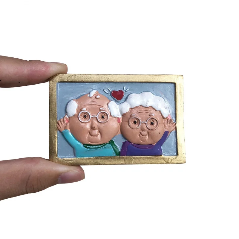 Silver Couple Refrigerator Magnets Cartoon Gold Frame Design Loving Elderly Years Decorative Magnets