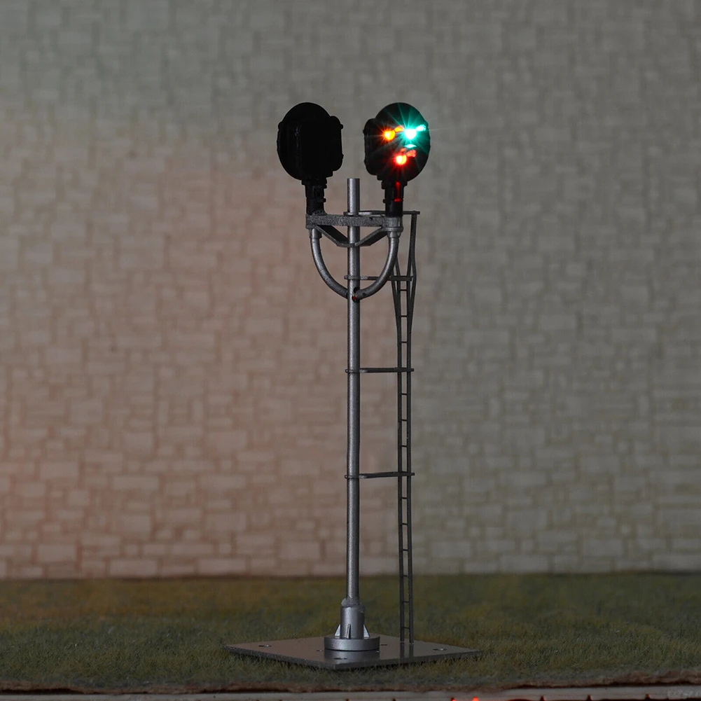 1pc Model Railway White Lamp Post Street Light Tri-lights Block Signal Light OO/HO Scale Railroad Train Model Building Landscape