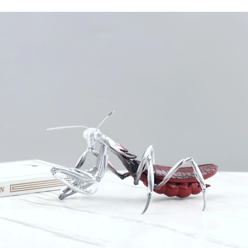 Creative Abstract Metal Handicrafts Simulated Insect Sculpture Mantis Silver Decorative Figurines Home Decoration Accessories
