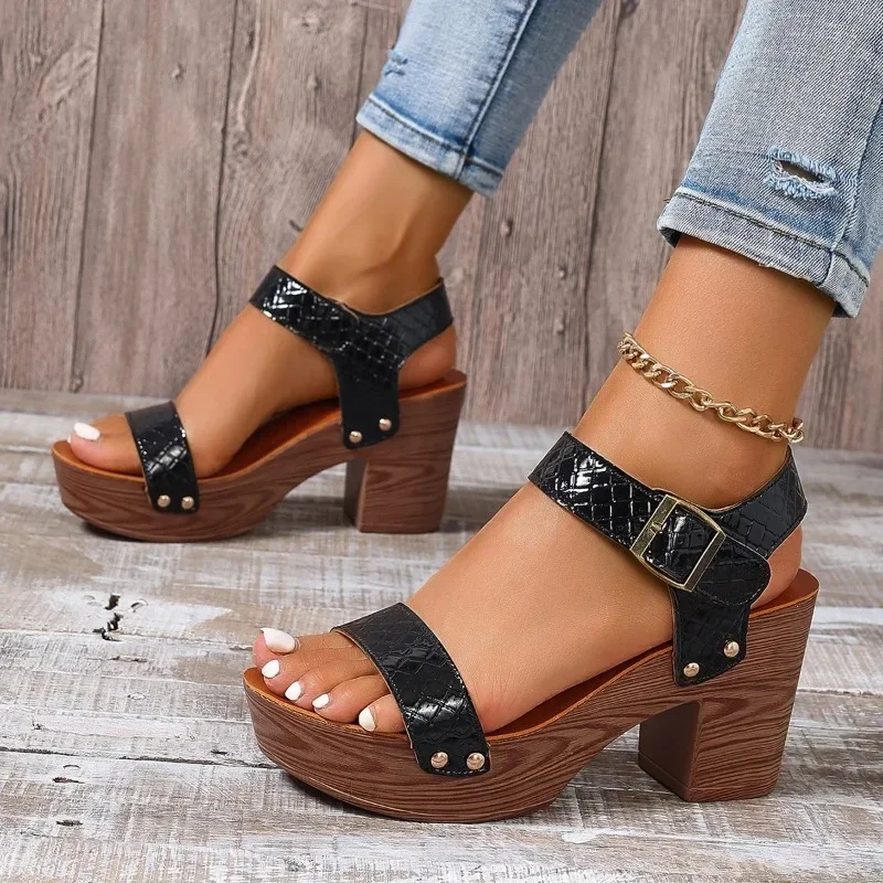 New High Heels Platform Sandals for Women Pu Leather Suqare Heel Rivets Sandals Woman  Summer Ankle Buckle Clogs Sandalias Mujer