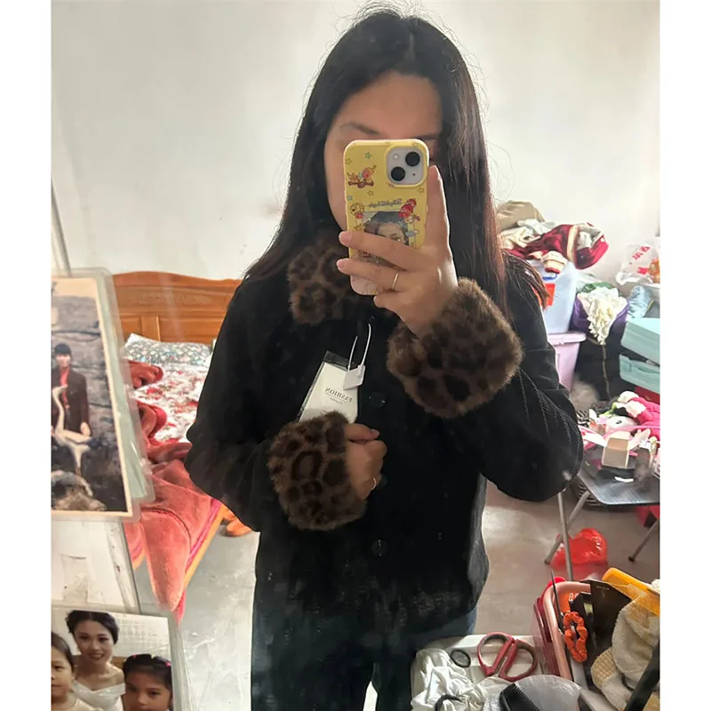 

2026 Ladies Coat Jacket New Spring Autumn Short Jackets Korean Leopard Print Fur Collar Besign With Single Breasted Buckle Coats